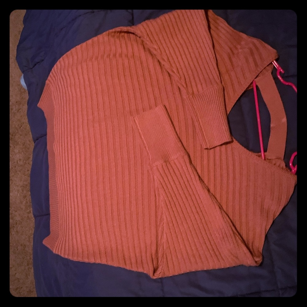 Sweaters For Us